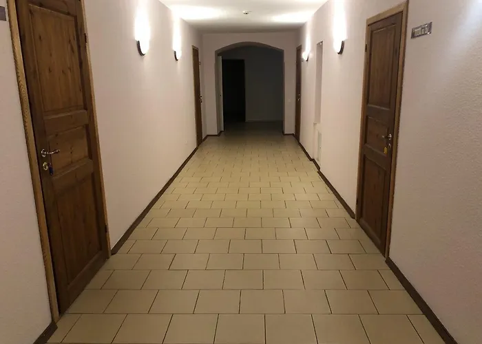 Near The Station Апартаменты Нарва